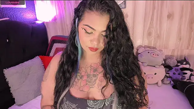 yoishat77 online show from December 22, 2024, 5:56 am