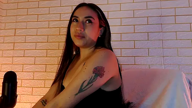 NYX1126 online show from November 29, 2025, 1:03 pm