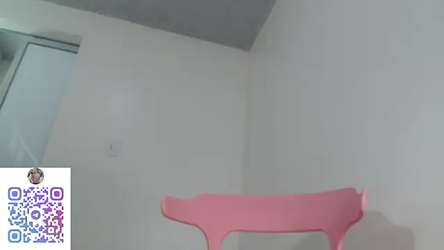 Snapshot of Full_Fist chatting on February 15, 2026, 2:03 pm Full Fist online show from February 15, 2026, 2:03 pm