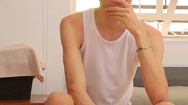 Snapshot of Alan_Real chatting on October 31, 2025, 4:52 pm Alan Real online show from October 31, 2025, 4:52 pm