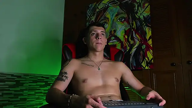 Dimitri higth420 online show from February 15, 2025, 8:00 am