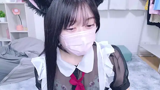 Snapshot of Yurie_ chatting on March 21, 2025, 11:22 am Yurie online show from March 21, 2025, 11:22 am