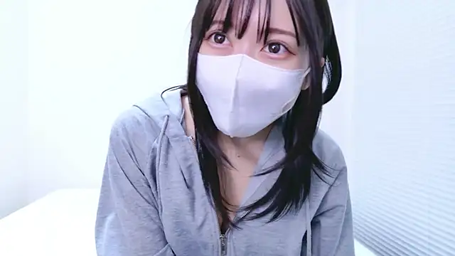 Snapshot of Yurie_ chatting on September 13, 2025, 2:17 pm Yurie online show from September 13, 2025, 2:17 pm