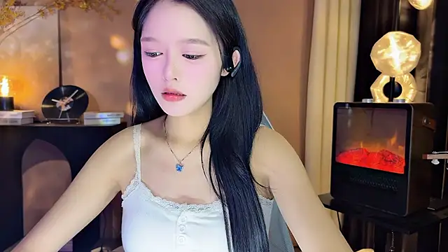 Snapshot of xiaodaibabyy chatting on December 9, 2024, 11:36 am xiaodaibabyy online show from December 9, 2024, 11:36 am