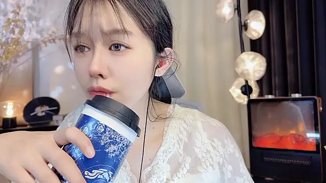 Snapshot of xiaodaibabyy chatting on January 12, 2025, 1:37 pm xiaodaibabyy online show from January 12, 2025, 1:37 pm