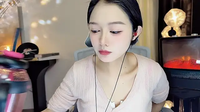 Snapshot of xiaodaibabyy chatting on February 13, 2025, 4:39 pm xiaodaibabyy online show from February 13, 2025, 4:39 pm