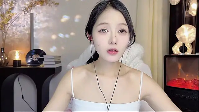 Snapshot of xiaodaibabyy chatting on March 4, 2025, 1:23 am xiaodaibabyy online show from March 4, 2025, 1:23 am