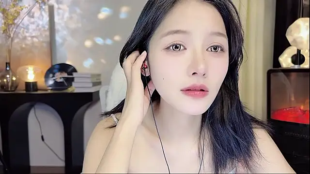 Snapshot of xiaodaibabyy chatting on March 4, 2025, 4:27 am xiaodaibabyy online show from March 4, 2025, 4:27 am