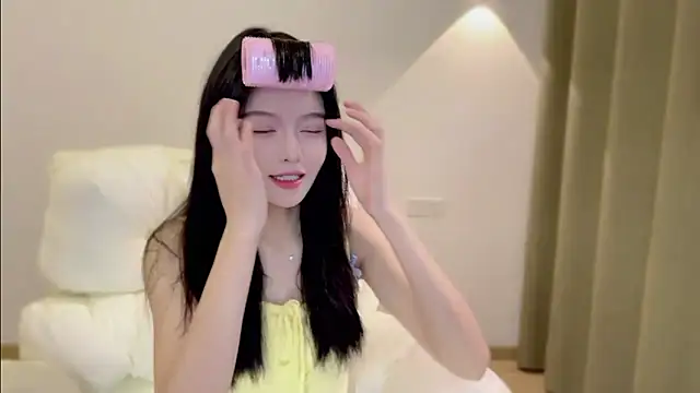 Snapshot of xiaodaibabyy chatting on October 12, 2025, 7:51 am xiaodaibabyy online show from October 12, 2025, 7:51 am