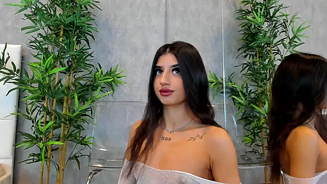 KatelynSparks online show from February 14, 2025, 6:34 am