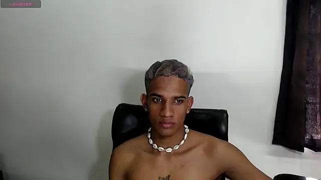 AbrahanBratz online show from January 13, 2025, 3:15 pm