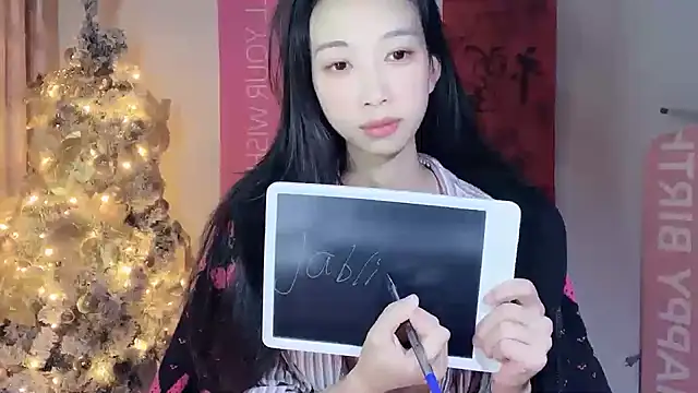 Lili-2 online show from December 28, 2024, 4:52 pm