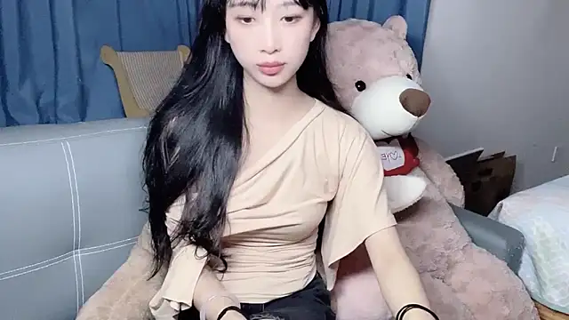 Lili-2 online show from October 14, 2025, 12:28 pm