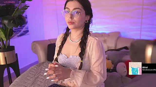 Snapshot of Dear_Morgan chatting on March 20, 2025, 9:02 pm Dear Morgan online show from March 20, 2025, 9:02 pm