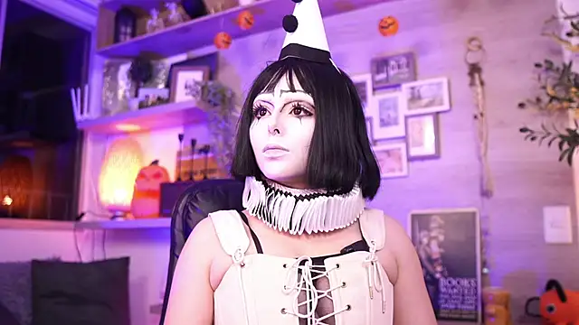 Snapshot of Dear_Morgan chatting on November 3, 2025, 11:04 pm Dear Morgan online show from November 3, 2025, 11:04 pm