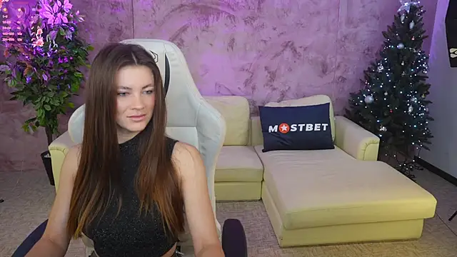 Snapshot of Julia__Star_ chatting on January 7, 2025, 8:03 am Julia Star online show from January 7, 2025, 8:03 am