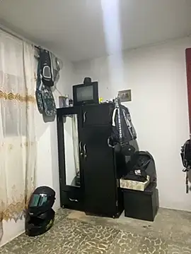 Snapshot of Jestebanano chatting on November 12, 2025, 5:08 am Jestebanano online show from November 12, 2025, 5:08 am