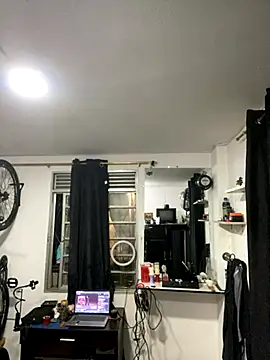 Snapshot of Jestebanano chatting on December 5, 2025, 3:59 am Jestebanano online show from December 5, 2025, 3:59 am