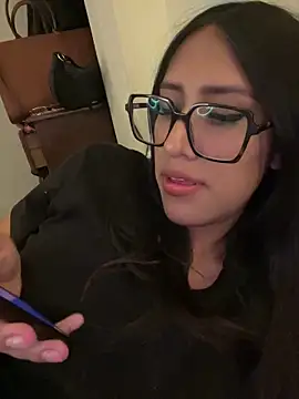 Snapshot of AleFantasy0001 chatting on January 7, 2026, 3:20 am AleFantasy0001 online show from January 7, 2026, 3:20 am