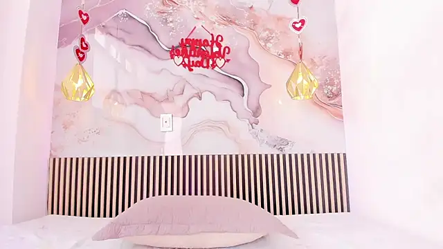 EvelynSweet1 online show from March 6, 2026, 6:59 pm