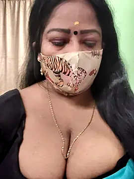 maniisha online show from October 17, 2025, 7:05 pm