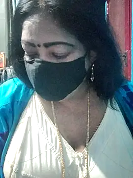 maniisha online show from May 11, 2026, 4:37 pm