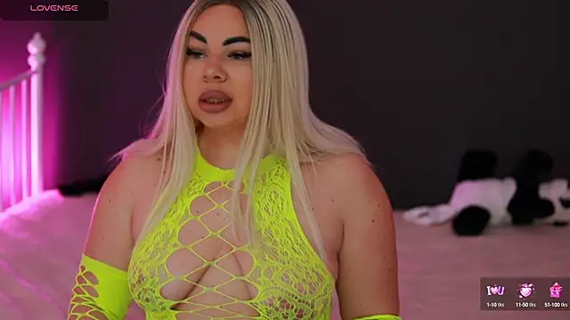 MissLilaa online show from December 21, 2024, 5:07 pm