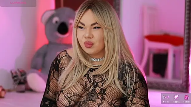 MissLilaa online show from March 16, 2025, 5:28 pm