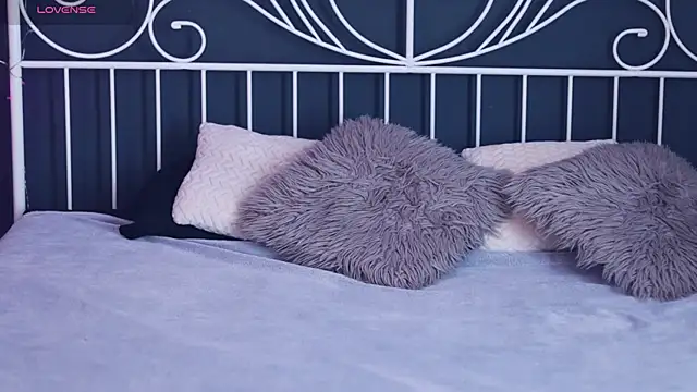 Snapshot of MissLilaa chatting on January 13, 2026, 9:14 am MissLilaa online show from January 13, 2026, 9:14 am