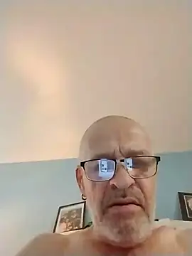 Snapshot of geilerschwanz64 chatting on April 28, 2026, 10:59 pm geilerschwanz64 online show from April 28, 2026, 10:59 pm