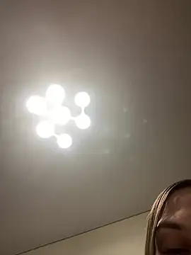 Snapshot of Janet_Welder chatting on March 23, 2025, 12:36 am Janet Welder online show from March 23, 2025, 12:36 am