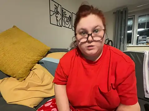 Snapshot of Tallulah-mae-xoxox chatting on January 31, 2025, 9:05 pm Tallulah-mae-xoxox online show from January 31, 2025, 9:05 pm