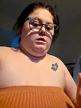 Tallulah-mae-xoxox online show from December 18, 2025, 1:17 pm