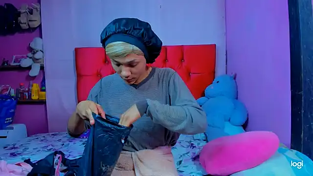 Snapshot of StassieBell chatting on February 21, 2026, 7:09 am StassieBell online show from February 21, 2026, 7:09 am