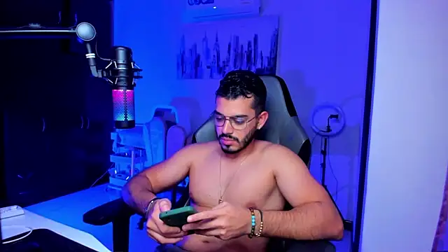 Snapshot of BrunoD31 chatting on January 13, 2026, 3:45 am BrunoD31 online show from January 13, 2026, 3:45 am