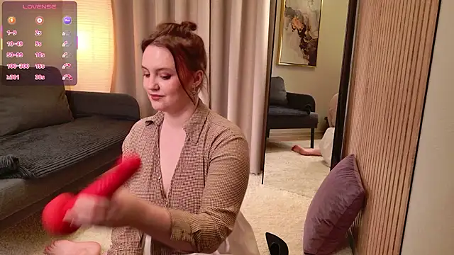 Snapshot of Lella_Ryann_ chatting on February 12, 2026, 7:09 pm Lella Ryann online show from February 12, 2026, 7:09 pm