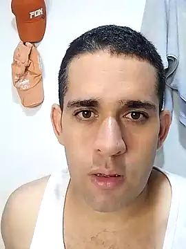 CRISTHIAN GREY01 online show from January 12, 2025, 6:06 am