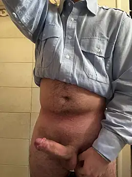 voglioso069 online show from January 7, 2025, 12:09 pm