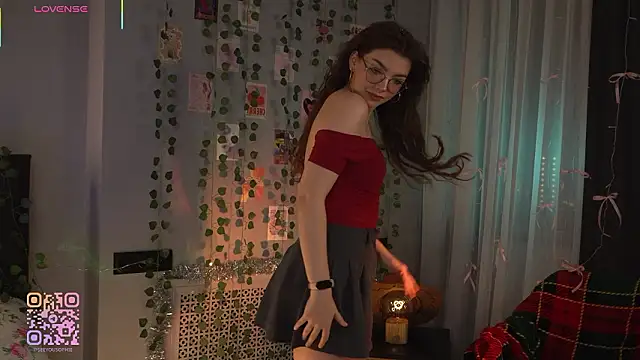 Snapshot of FlairEdgin chatting on February 12, 2026, 7:09 pm FlairEdgin online show from February 12, 2026, 7:09 pm