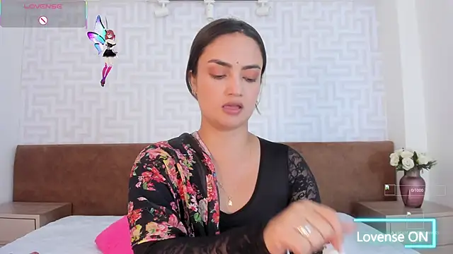 Snapshot of anany__ chatting on October 8, 2025, 12:25 pm anany online show from October 8, 2025, 12:25 pm
