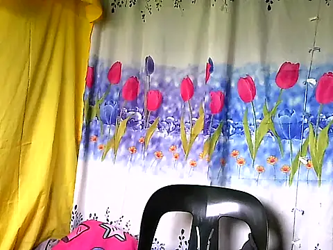Snapshot of HairyHottestpinoyHandsome chatting on May 23, 2026, 2:50 am HairyHottestpinoyHandsome online show from May 23, 2026, 2:50 am