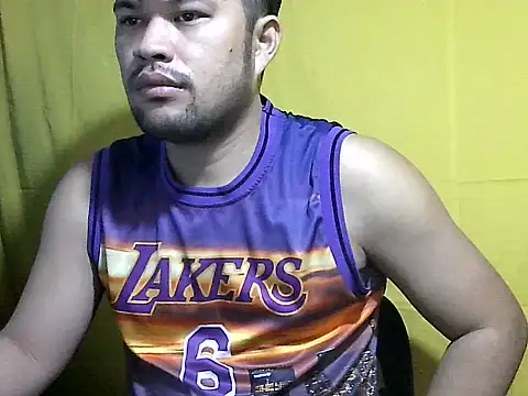 Snapshot of HairyHottestpinoyHandsome chatting on May 23, 2026, 4:33 pm HairyHottestpinoyHandsome online show from May 23, 2026, 4:33 pm