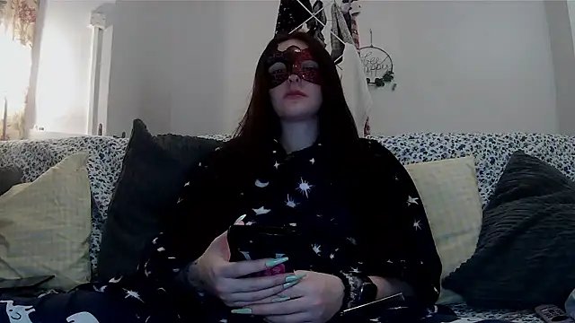 Snapshot of LexiSnowUK chatting on January 13, 2026, 9:47 am LexiSnowUK online show from January 13, 2026, 9:47 am