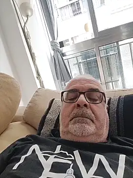 Satiro Sevilla online show from November 8, 2025, 4:51 pm