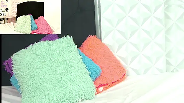 moan sex2 online show from October 22, 2025, 4:40 pm