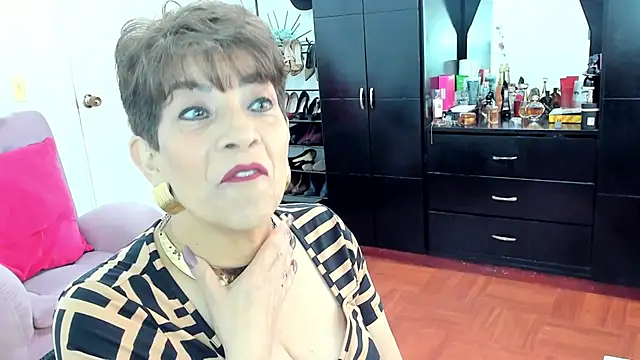 Angelina Stone 65 online show from October 16, 2025, 1:23 pm