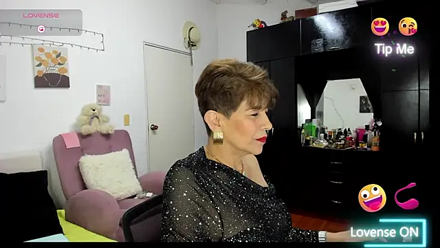 Angelina Stone 65 online show from November 28, 2025, 9:50 pm