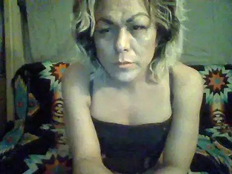 HoneyBdaQueen online show from January 25, 2025, 10:29 am