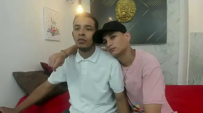 Snapshot of JordanAndAndrew chatting on March 19, 2025, 8:00 pm JordanAndAndrew online show from March 19, 2025, 8:00 pm