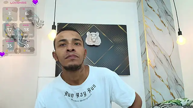 Snapshot of JordanAndAndrew chatting on October 18, 2025, 7:58 pm JordanAndAndrew online show from October 18, 2025, 7:58 pm